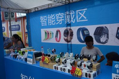 決戰(zhàn)反擊，華強北“賽格工廠店”打響電子產(chǎn)品研發(fā)與銷售新號角